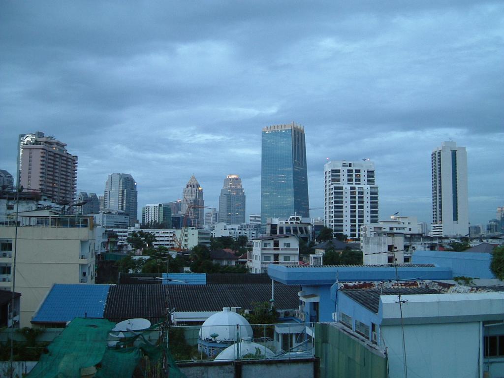 The Boss'S Place Sathorn Otel Bangkok Dış mekan fotoğraf